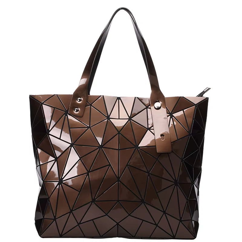 New Gold Handbags Bags for Women 2026 Summer Large Tote Bag Ladies Geometric Messenger Shoulder Bag Beach Luxury Designer Silver